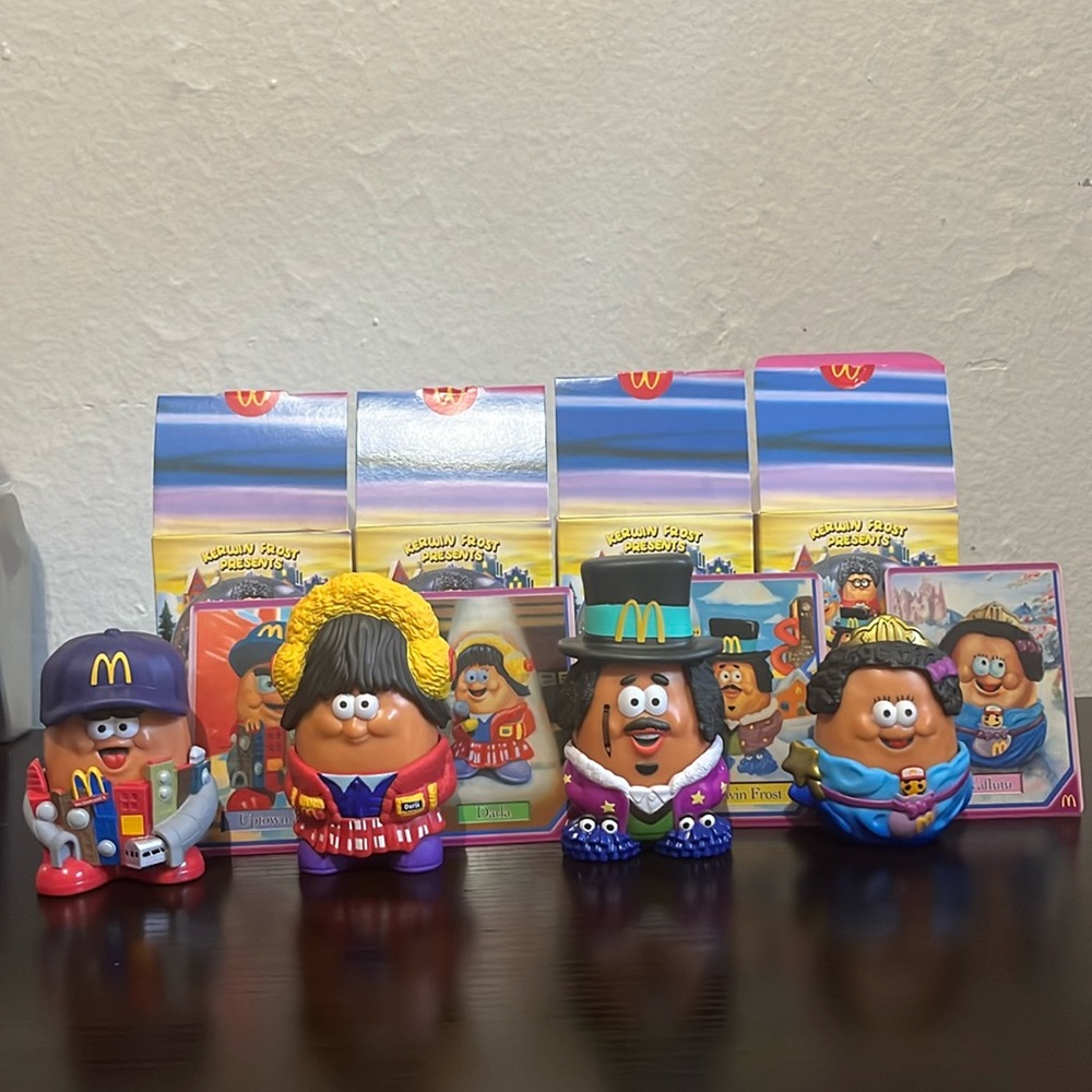 BRANDNEW McDonalds KERWIN AND FRIENDS set of 4.